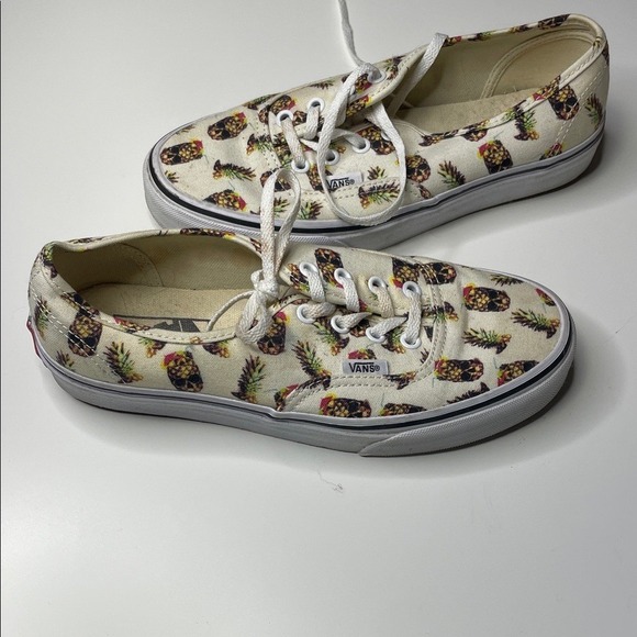 Vans Kids Pineapple Print Cream Sneakers - Picture 2 of 4